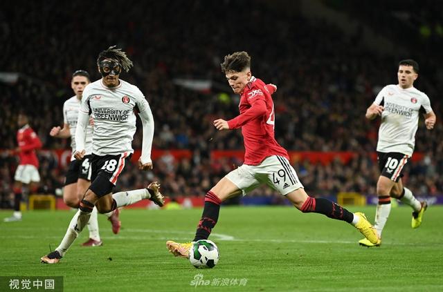 特狮在巴萨 特狮在巴萨